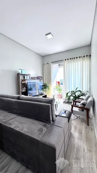 Apartamento com 2 dormitórios, foto 2
