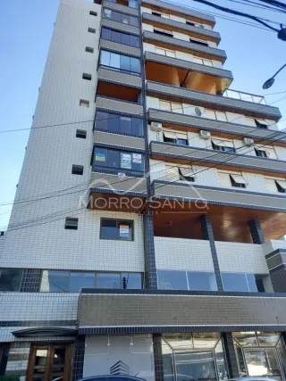 Fachada de um prédio residencial moderno em Lajeado, Brasil.