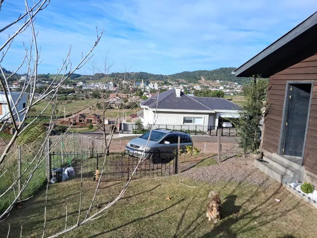 Casa com 1 dormitório