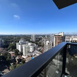 Vista panorâmica da paisagem urbana de Lajeado a partir de um terraço.