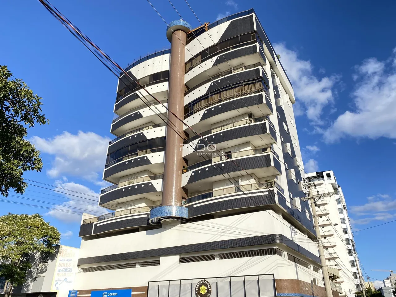 Apartamento com 3 dormitórios, foto 1