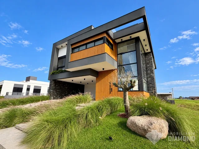Casa com 3 dormitórios