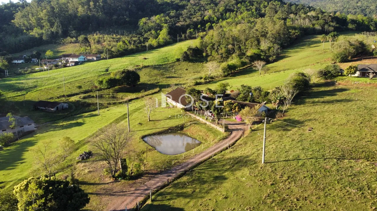 Área rural com 3 dormitórios, foto 1