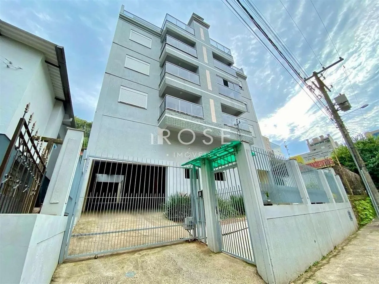 Apartamento com 2 dormitórios, foto 1