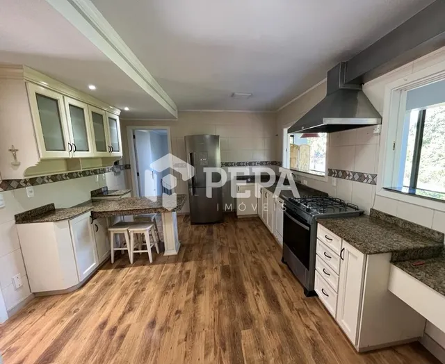 Casa com 5 dormitórios, foto 4