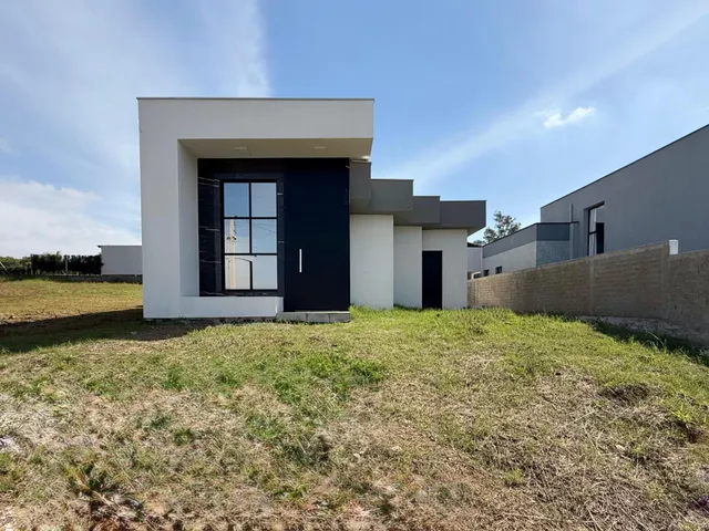 Casa com 2 dormitórios