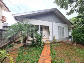 Fachada de uma residência em Lajeado, Brasil.