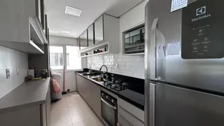 Apartamento com 2 dormitórios, foto 6
