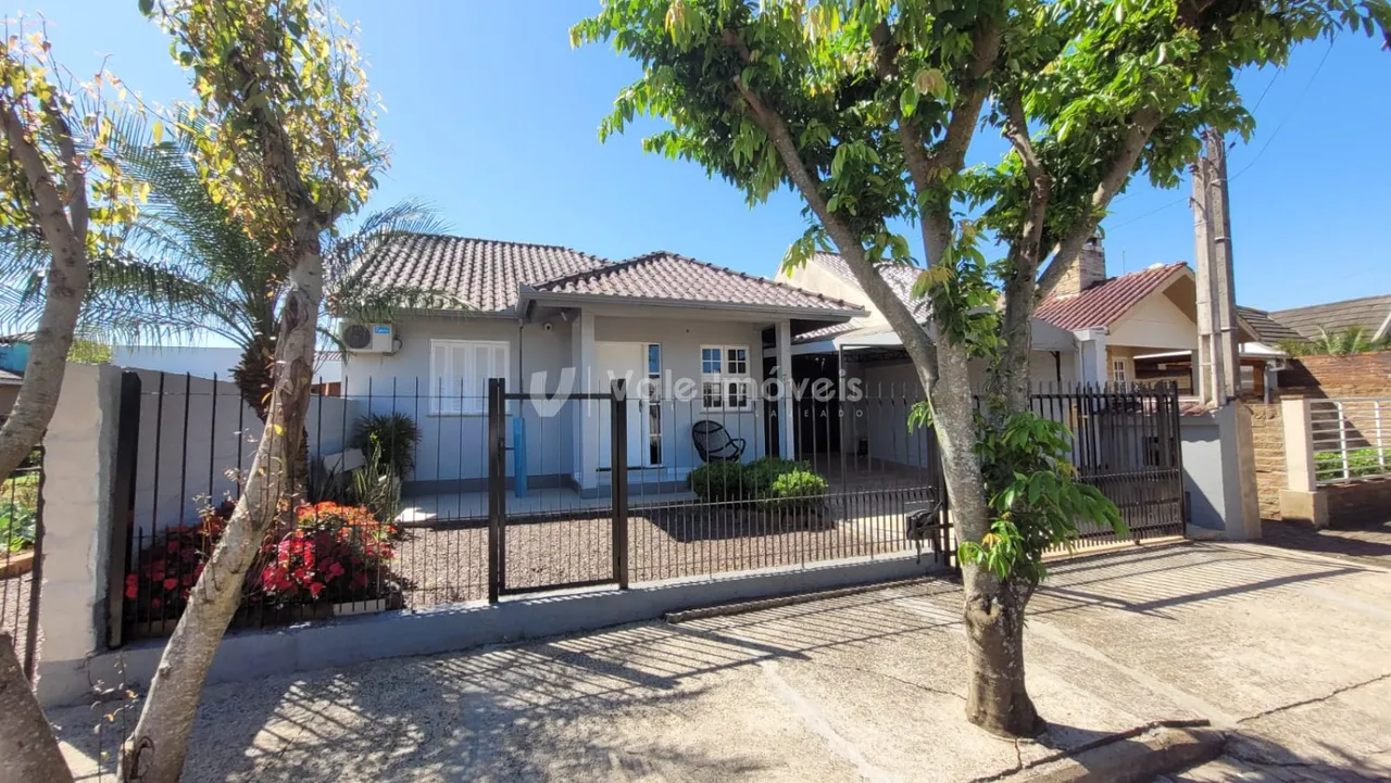Casa com 2 dormitórios, foto 1