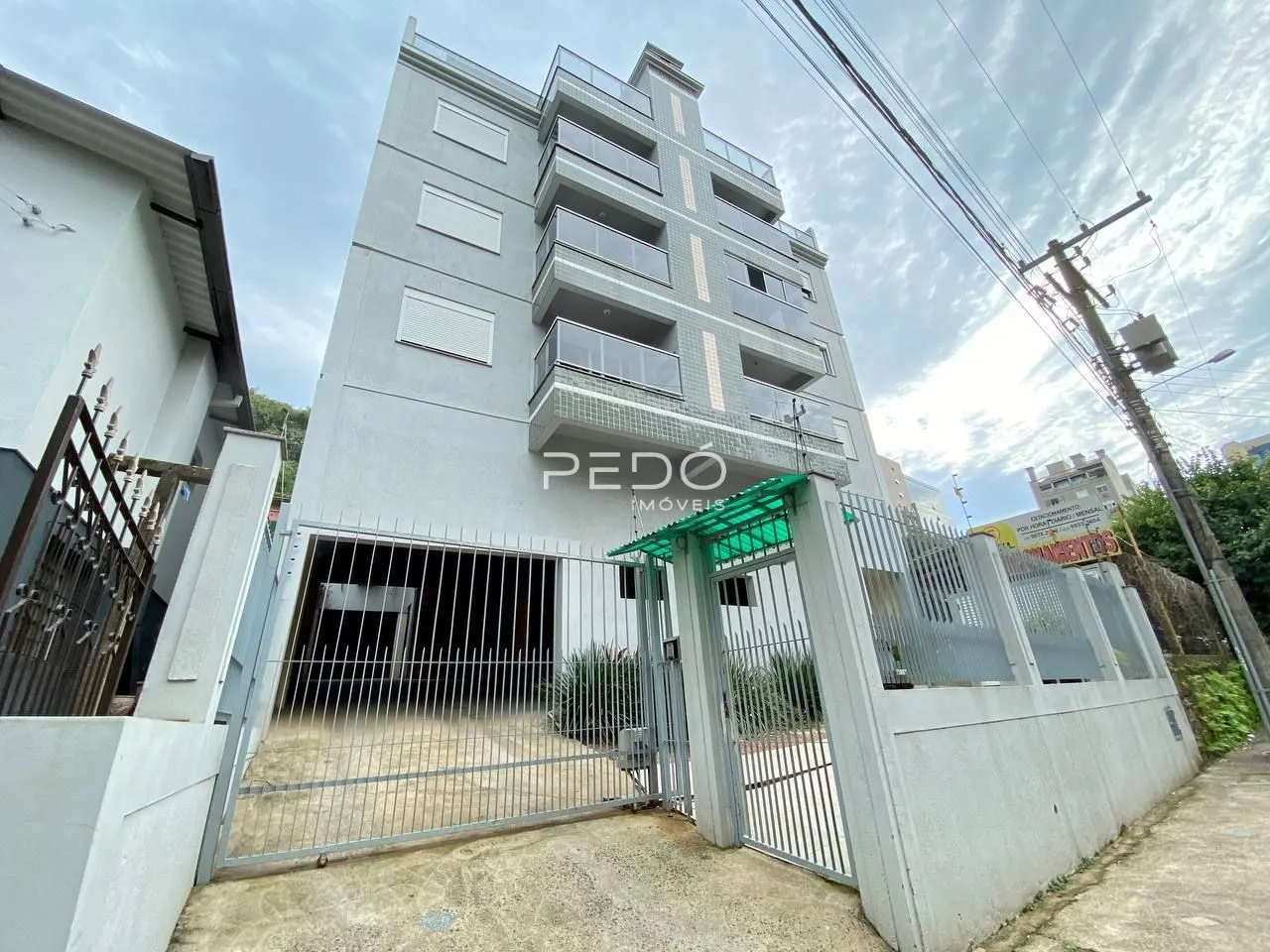 Apartamento com 2 dormitórios, foto 1
