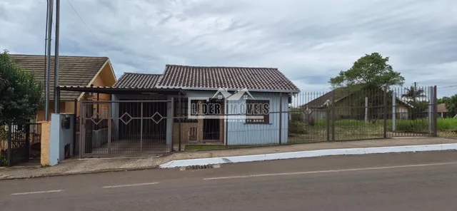 Casa com 3 dormitórios