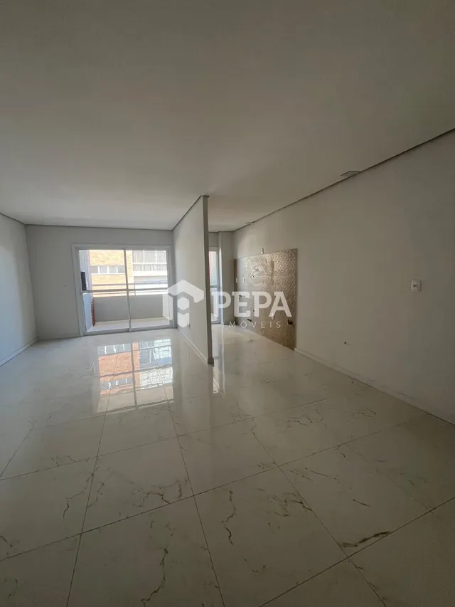 Apartamento com 3 dormitórios, foto 2