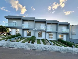 Fachada de uma casa moderna em Lajeado, Brasil.