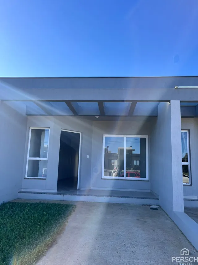 Casa geminada com 2 dormitórios