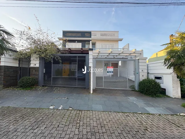 Sobrado com 3 dormitórios