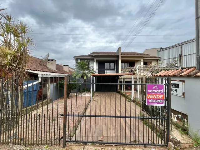 Casa geminada com 2 dormitórios