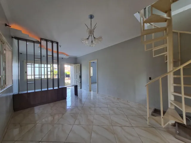 Casa com 3 dormitórios, foto 2