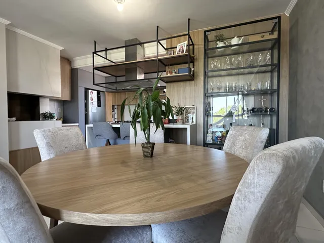 Apartamento com 2 dormitórios