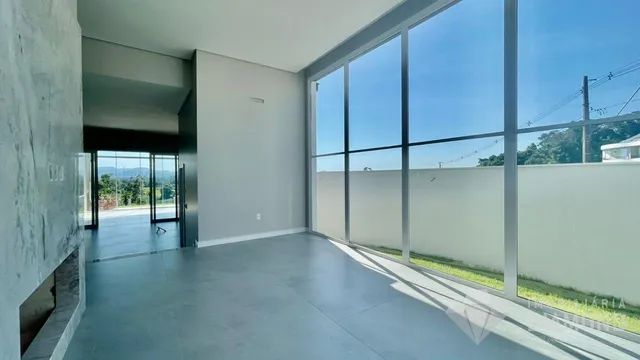 Casa com 4 dormitórios, foto 3