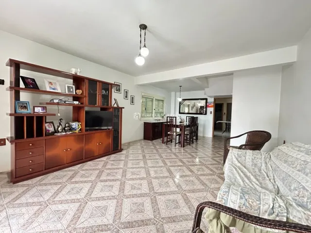 Casa com 3 dormitórios, foto 2