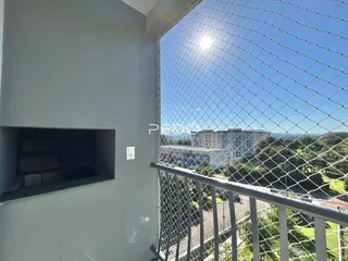 Vista externa de um imóvel em Lajeado, Brasil, com grade de segurança.