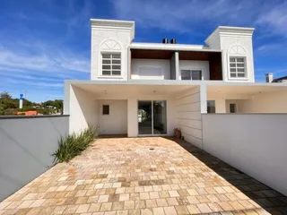 Sobrado com 3 dormitórios