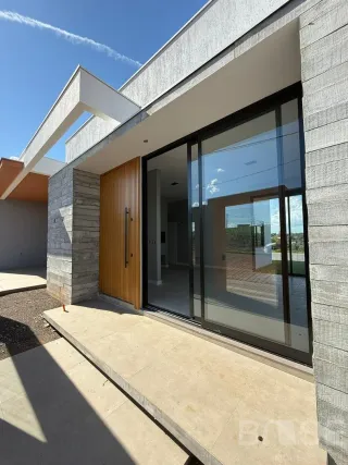 Casa geminada com 2 dormitórios, foto 1