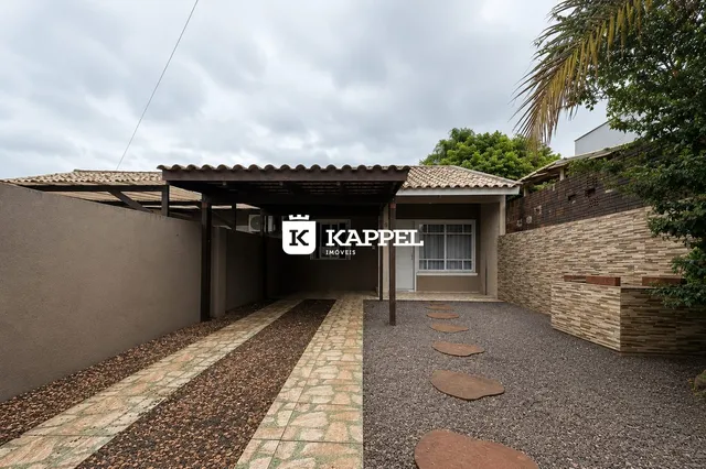 Casa geminada com 2 dormitórios