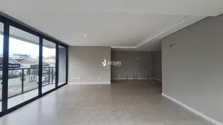 Apartamento com 3 dormitórios, foto 5