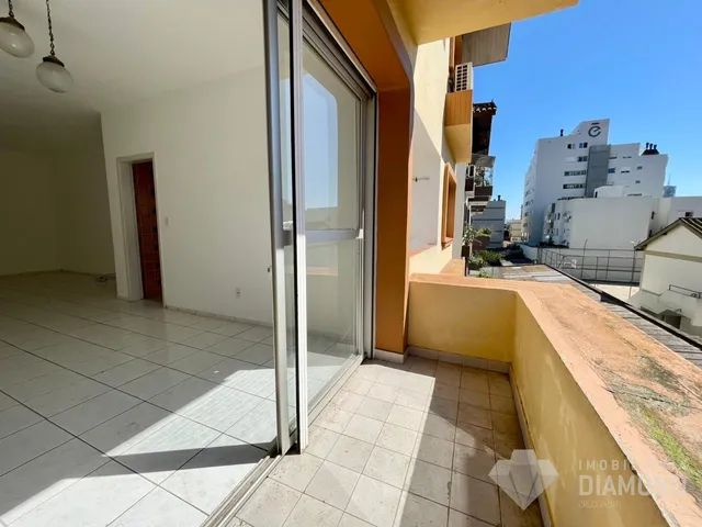 Apartamento com 2 dormitórios