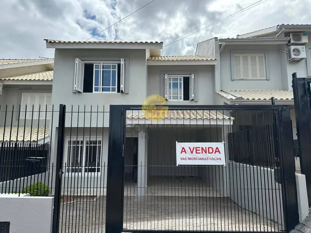 Sobrado com 3 dormitórios