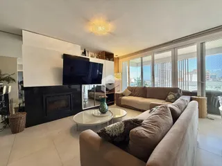 Apartamento com 3 dormitórios, foto 2