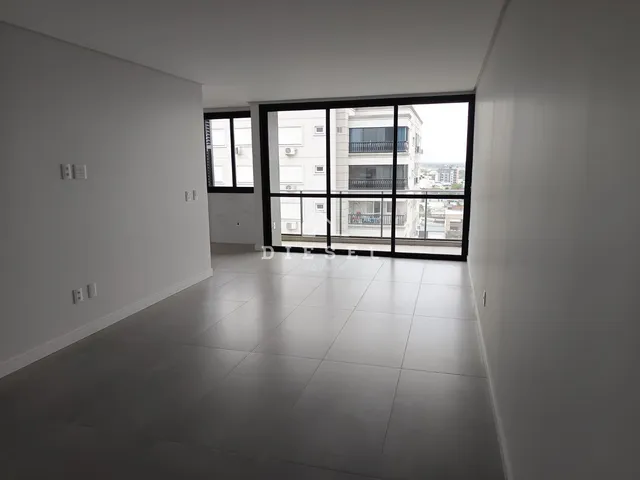 Apartamento com 3 dormitórios, foto 2