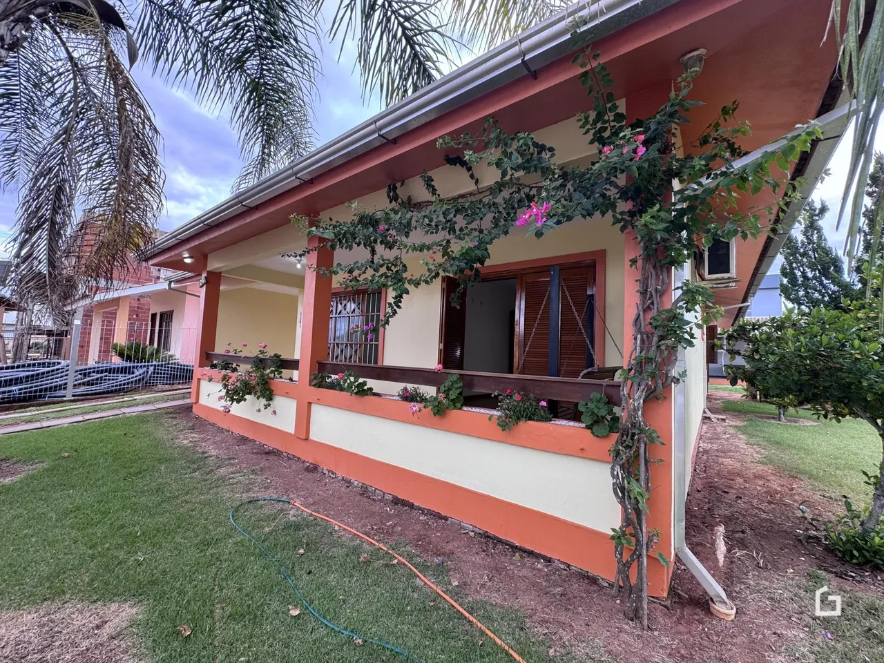 Casa com 3 dormitórios, foto 1