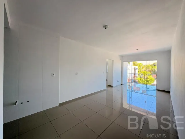 Apartamento com 2 dormitórios, foto 3