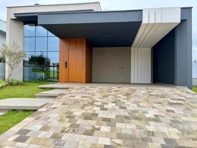 Casa com 3 dormitórios