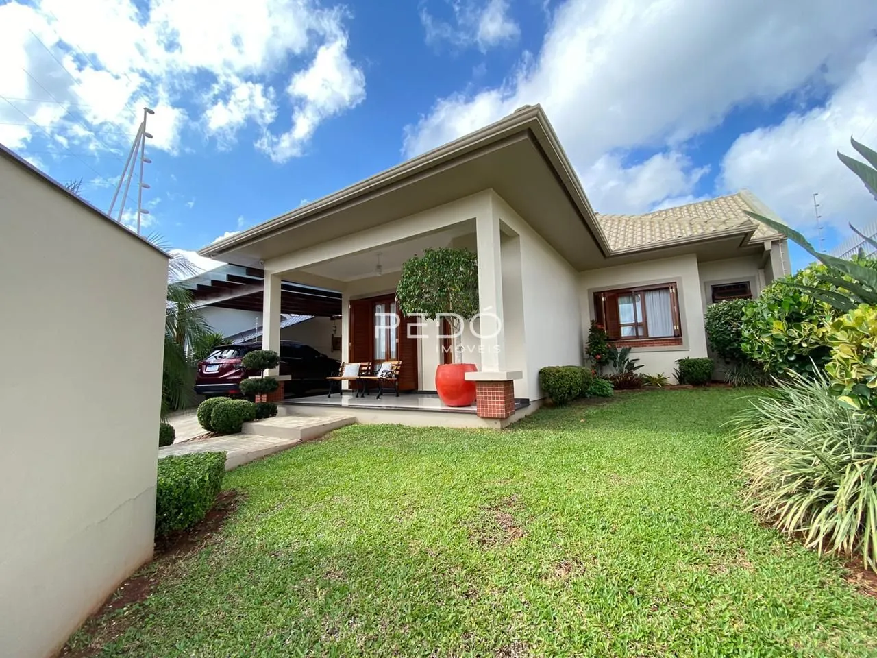 Casa com 3 dormitórios, foto 1