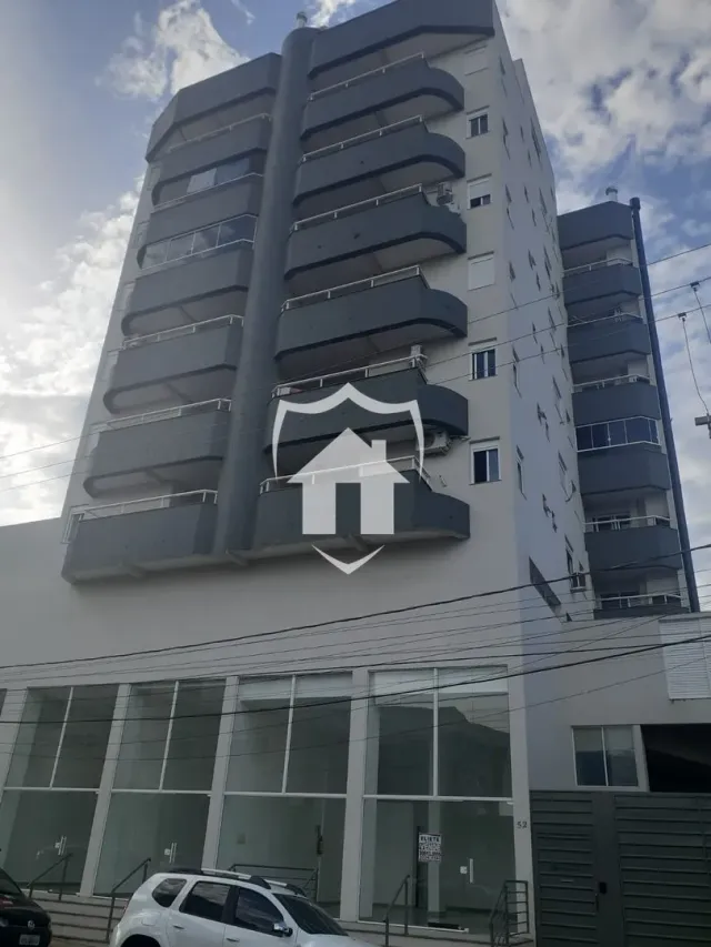 Fachada moderna de um prédio residencial em Lajeado, Brasil.