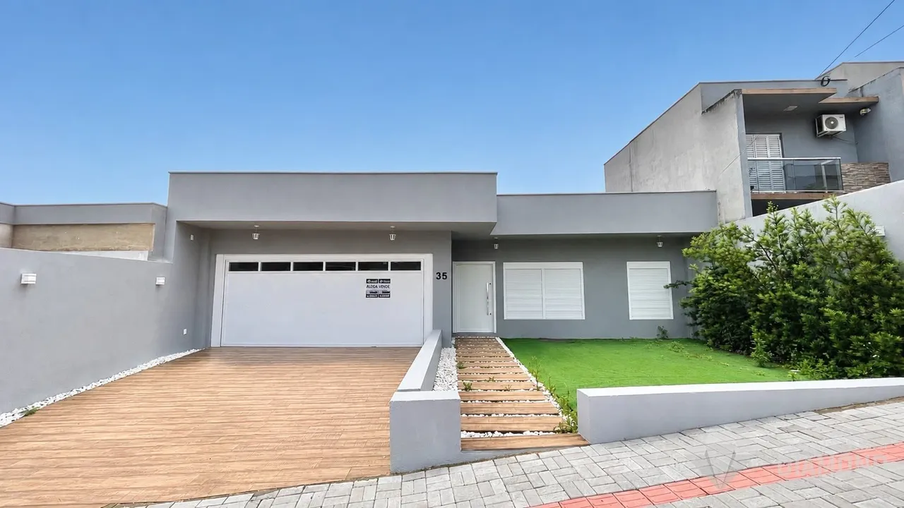 Casa com 2 dormitórios, foto 1