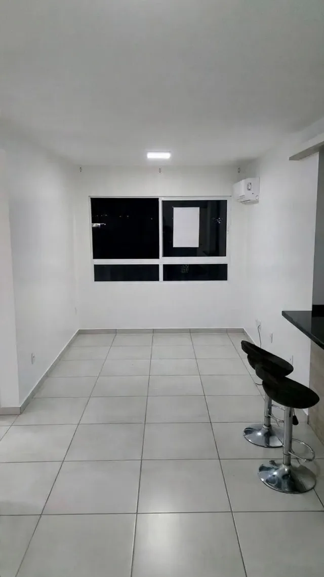 Apartamento com 2 dormitórios