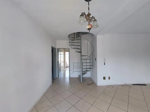 Apartamento com 2 dormitórios, foto 2