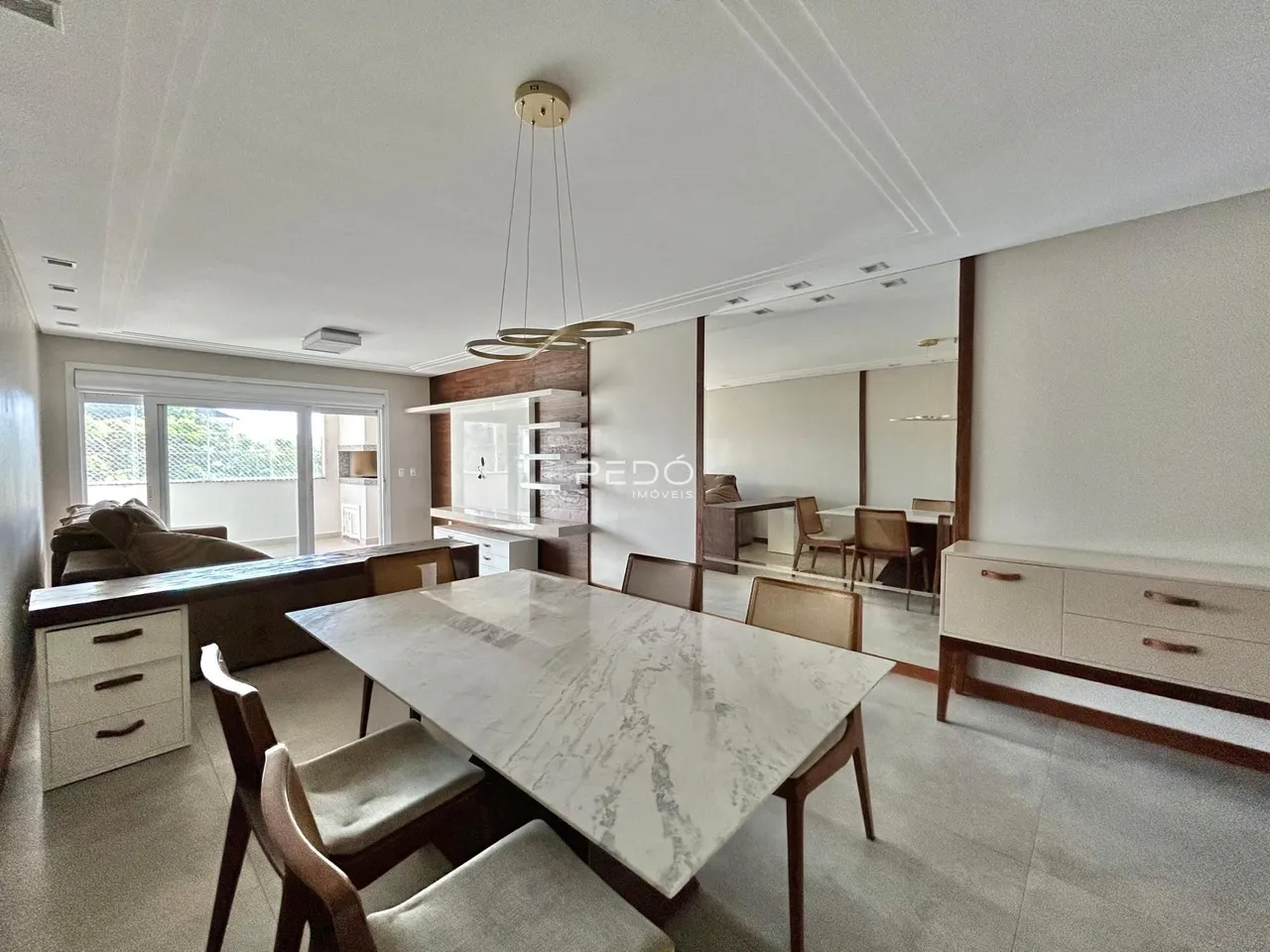 Apartamento com 3 dormitórios, foto 1