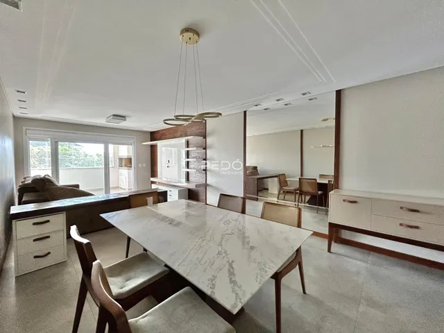 Apartamento com 3 dormitórios