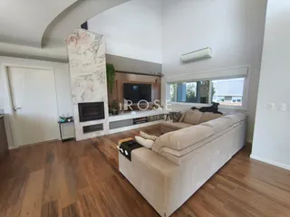 Casa com 4 dormitórios, foto 3