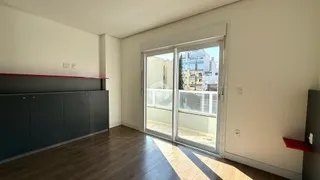 Apartamento com 2 dormitórios, foto 16