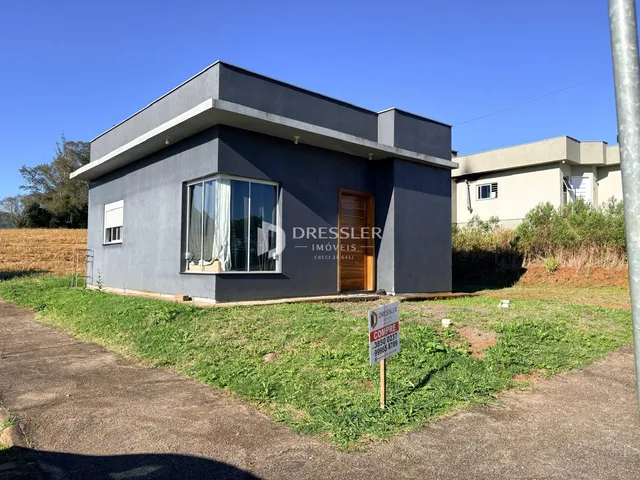 Casa com 1 dormitório