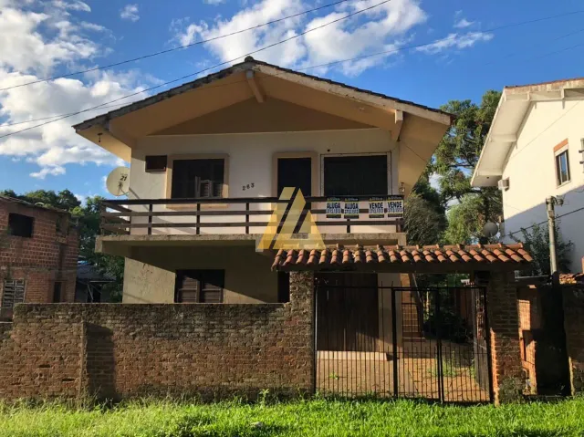 Casa com 5 dormitórios