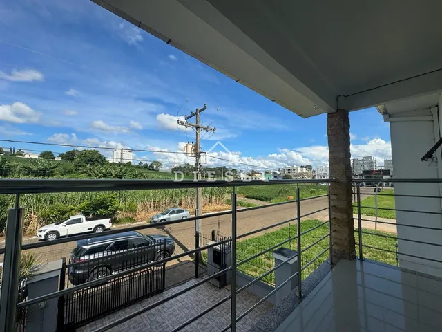 Casa com 3 dormitórios, foto 2