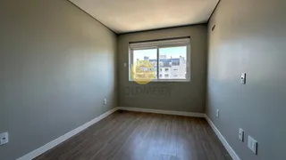 Apartamento com 3 dormitórios, foto 7