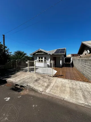 Casa com 2 dormitórios, foto 1